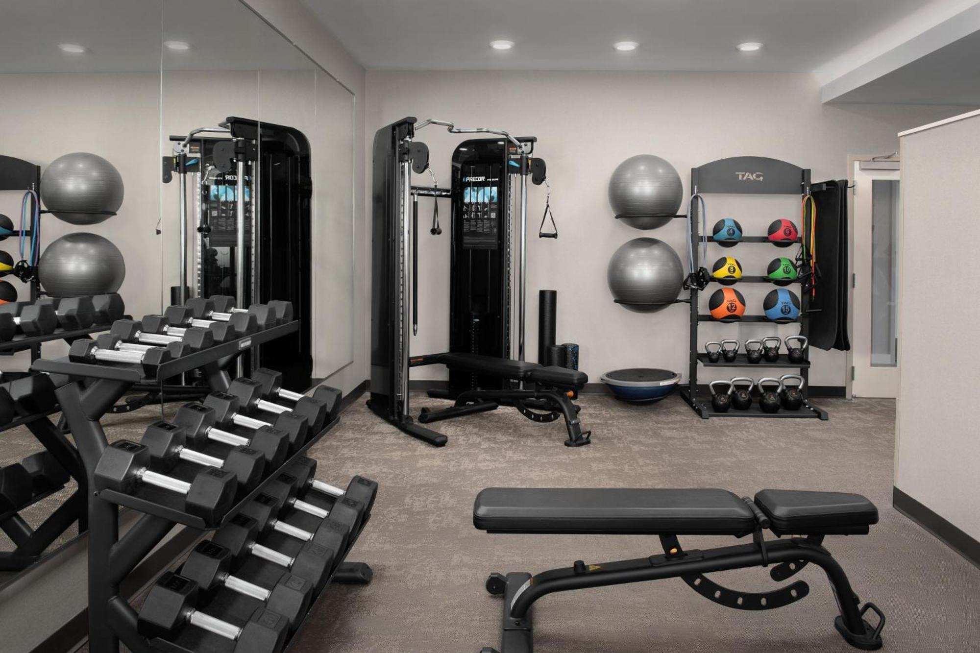 Residence Inn By Marriott Fresno 클로비스 외부 사진
